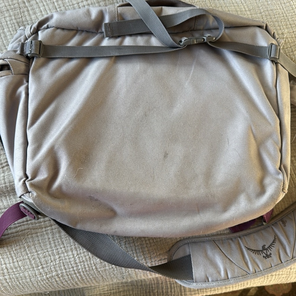 Osprey Bag - image 2
